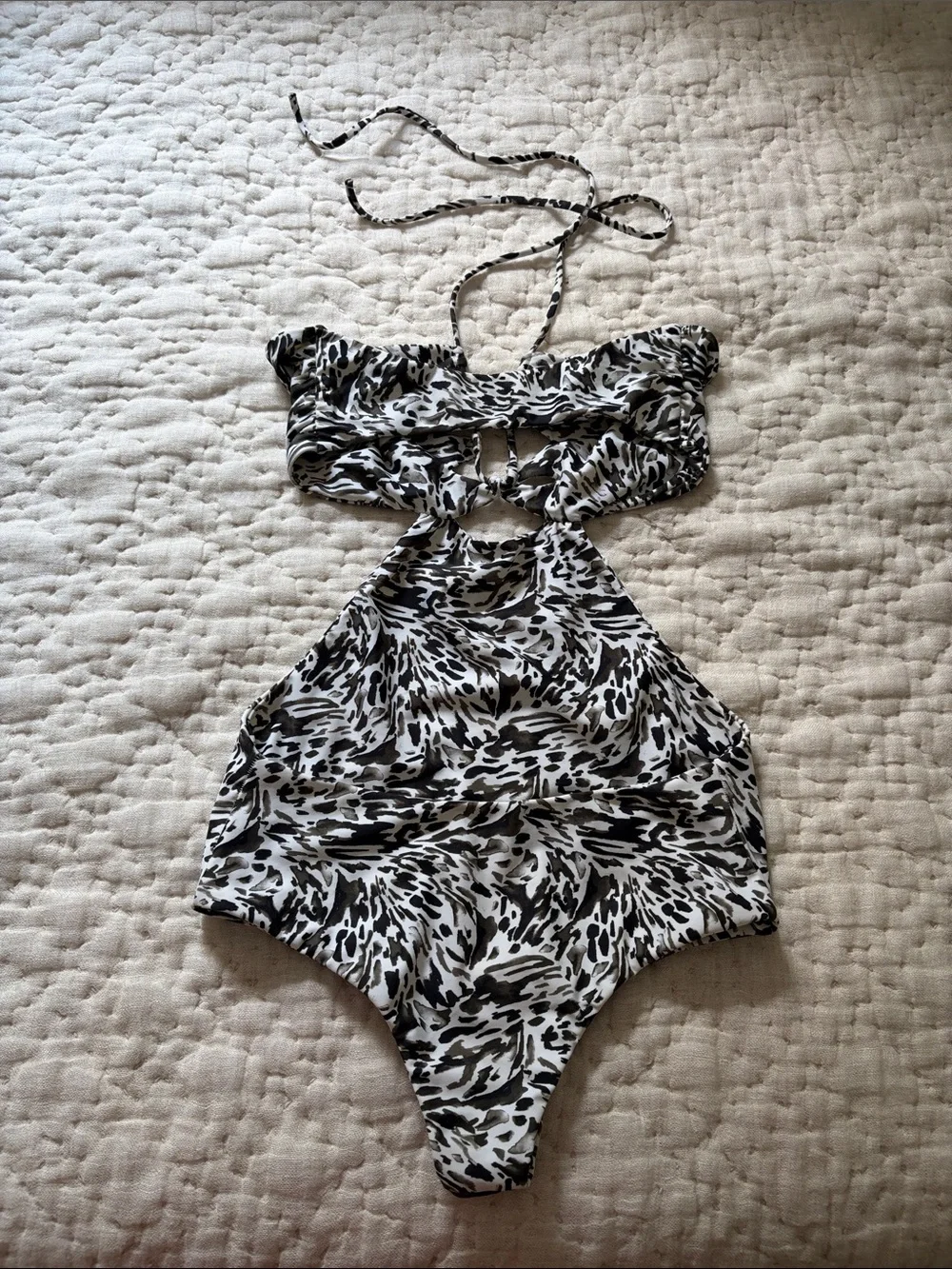 Mikoh Cloudbreak cut-out One-piece- Large